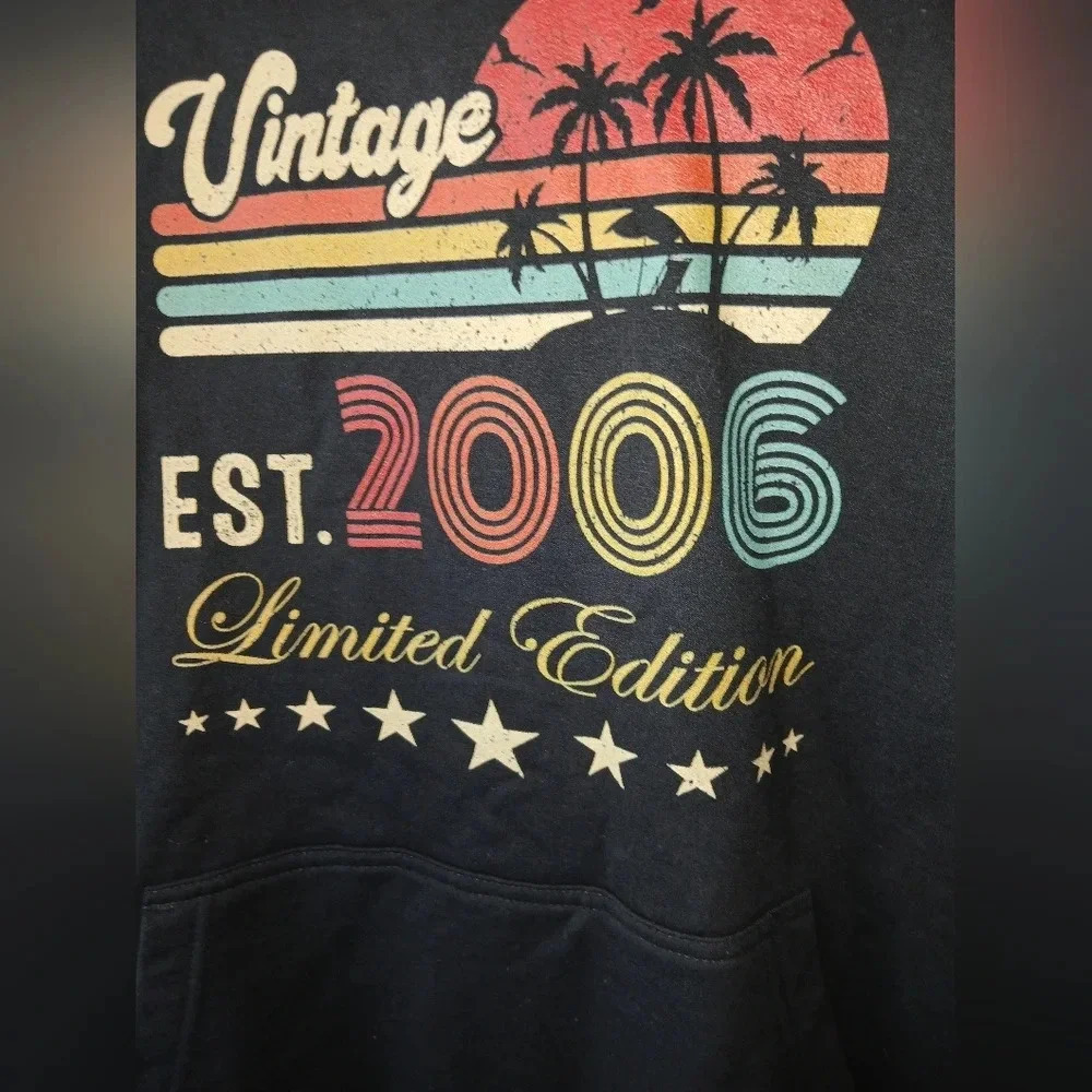 Port & Company Women's Size Medium Black Vintage 2006 Hoodie Beach Rainbow - Picture 3 of 4